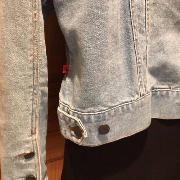Active USA Denim Jacket - Picture 7 of 9